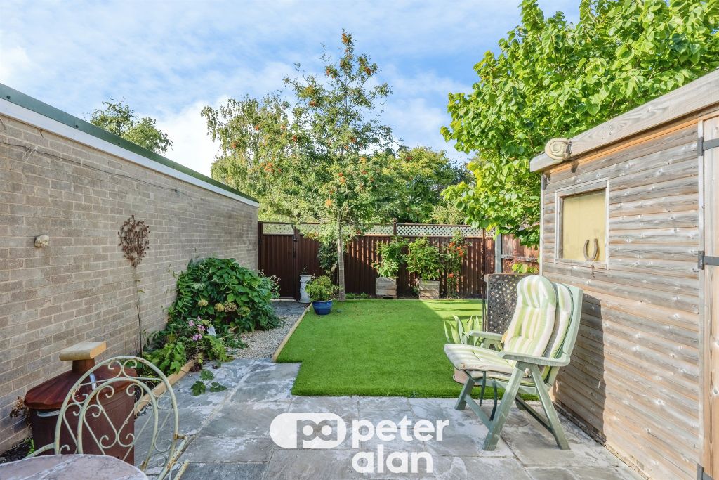 Property photo 2 of 23