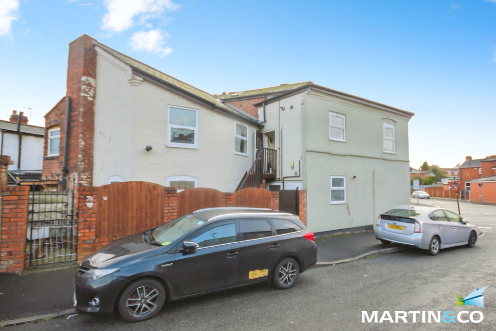 Property photo 1 of 8 Picture1