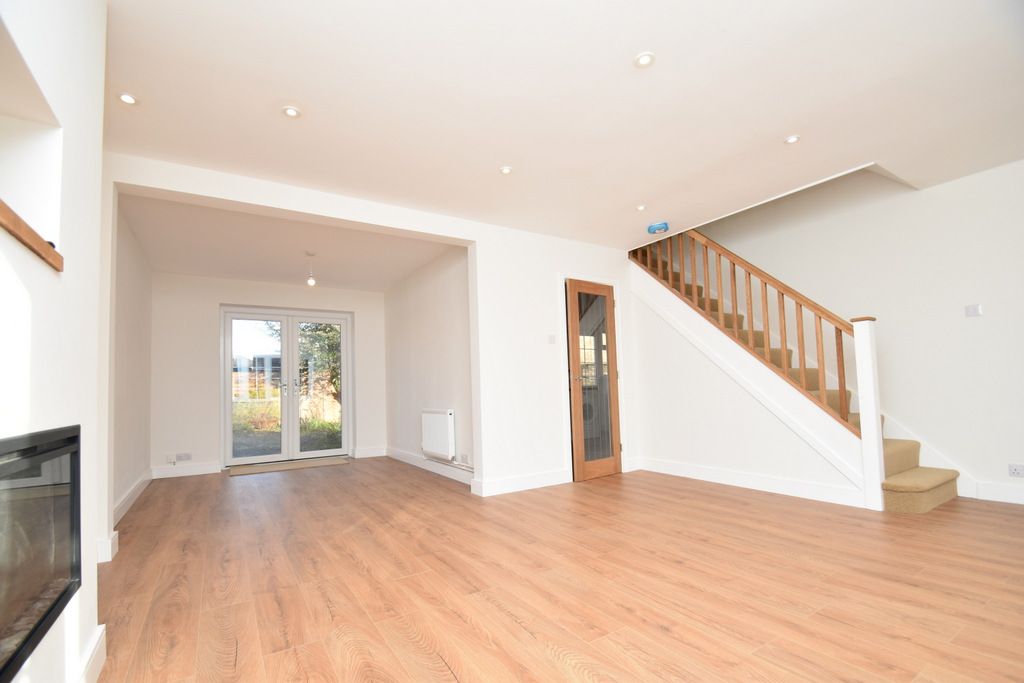 Property photo 3 of 18 Dsc_0287