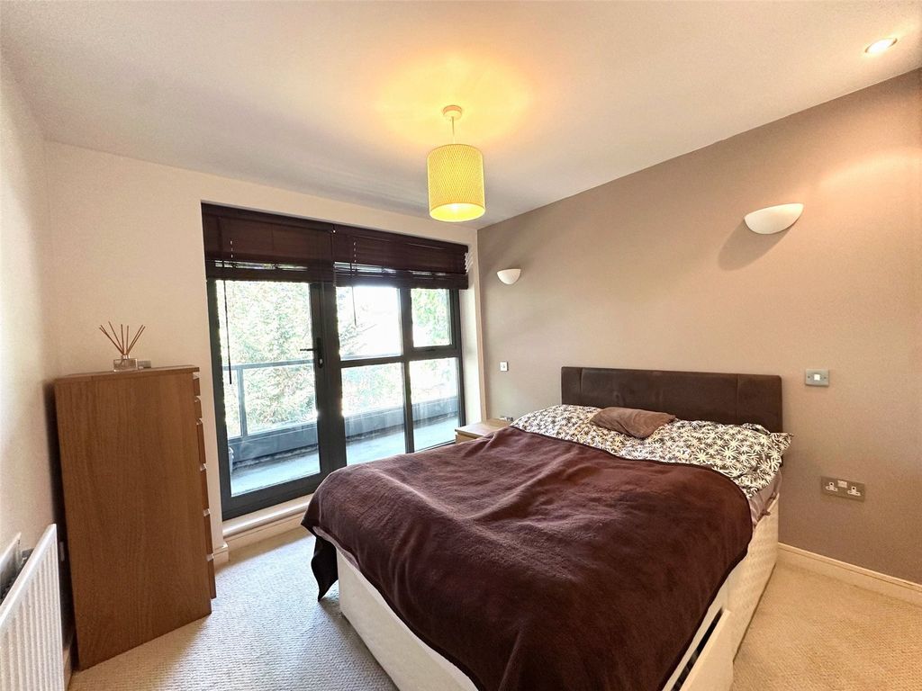 Property photo 2 of 19 Picture No. 09