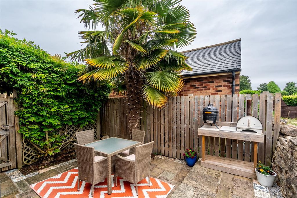 Property photo 2 of 25 _A7R4459-Hdr.Jpg