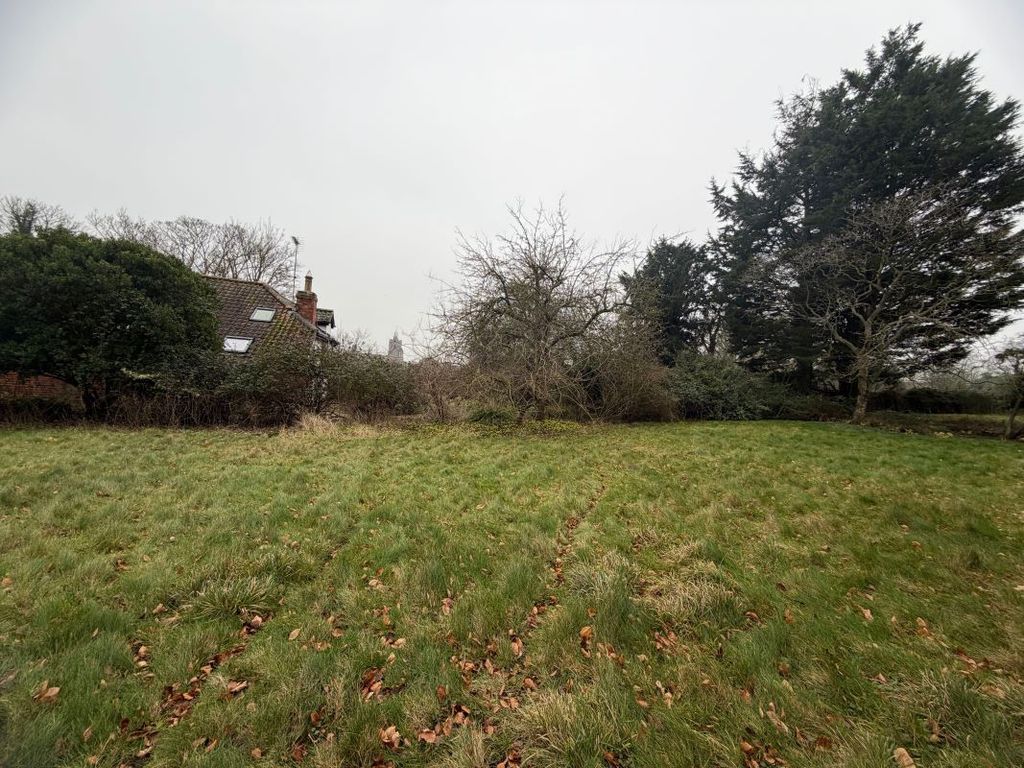 Property photo 3 of 4