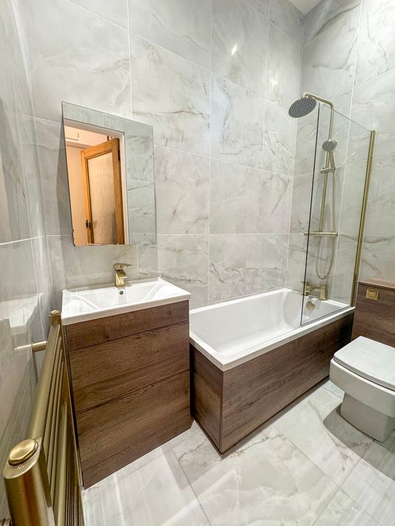 Property photo 3 of 17 Photo 3