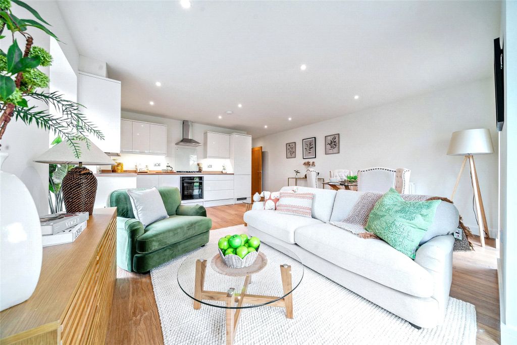 Property photo 3 of 20 Picture No. 29