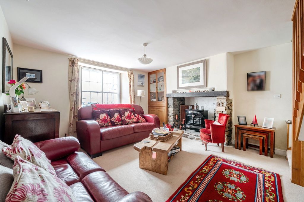 Property photo 2 of 13 Picture No. 02