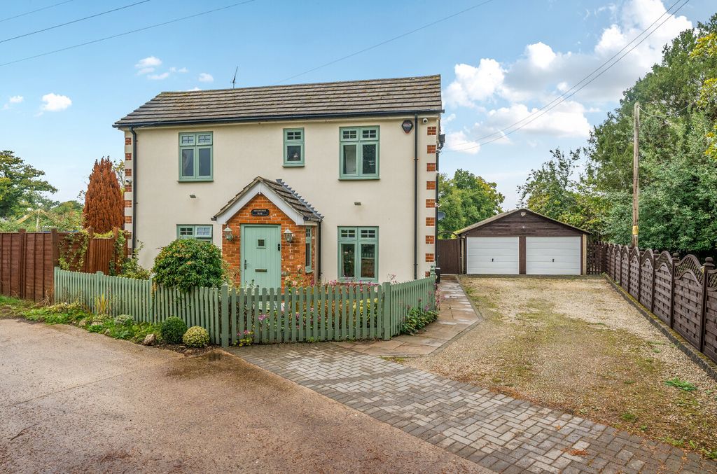 Property photo 1 of 17 1355752-25-68Cbe0...