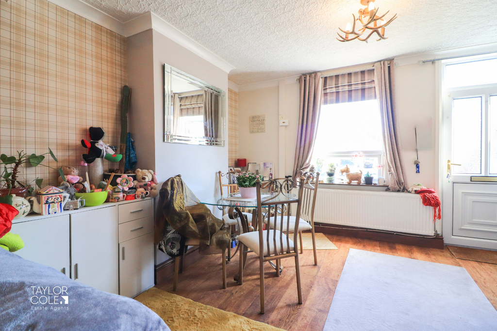 Property photo 2 of 18 2