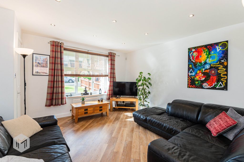 Property photo 2 of 20 Picture No. 21