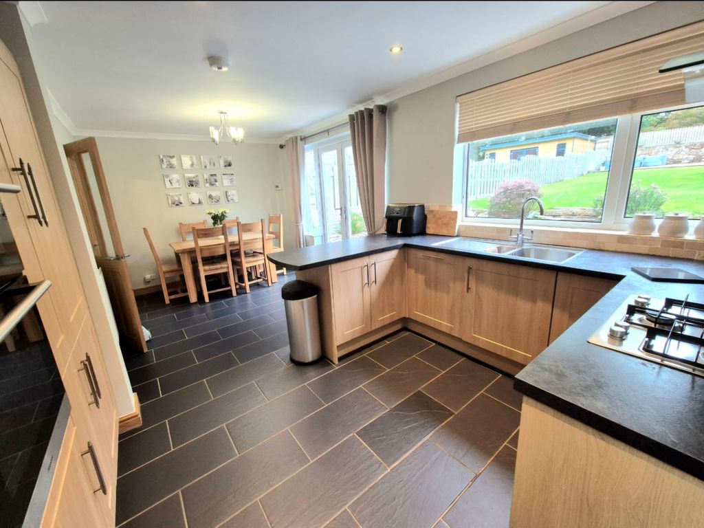 Property photo 3 of 22 Kitchen Diner