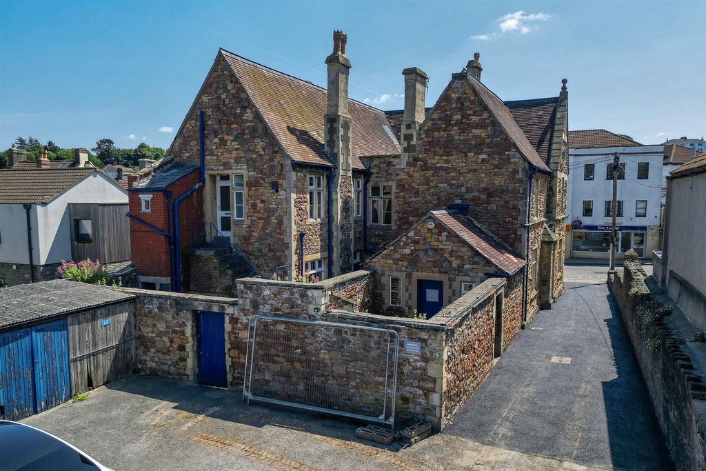 Property photo 3 of 53 The Old Police Station, 49 High Street, Westbury-O