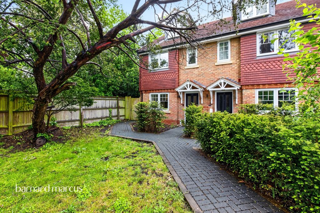 Property photo 1 of 21