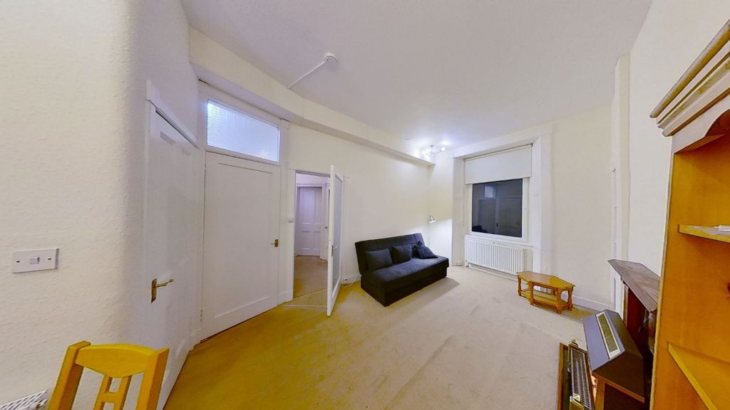 Property photo 2 of 12 Picture No. 27