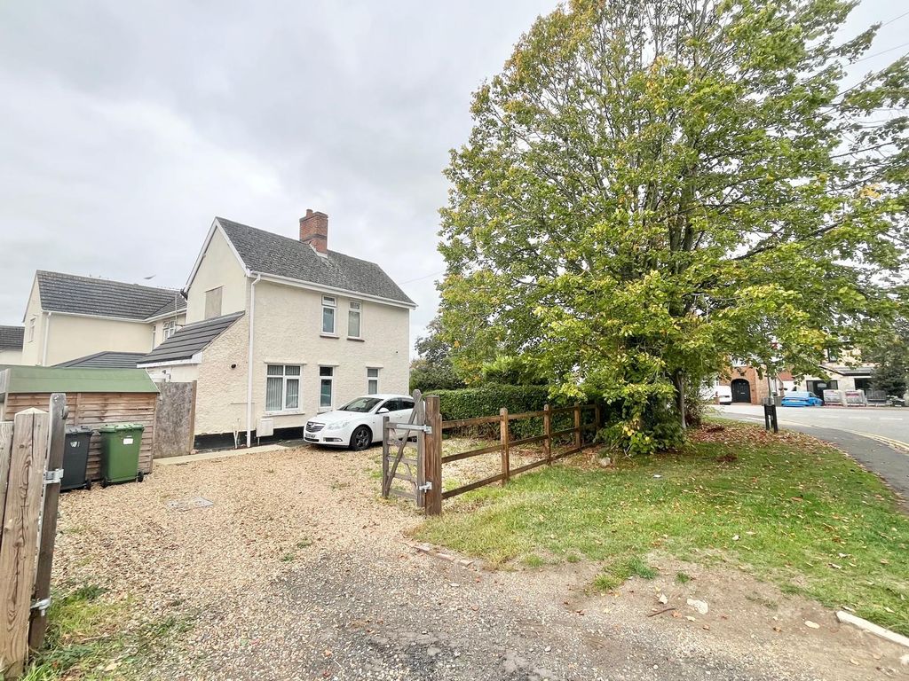 Property photo 1 of 20