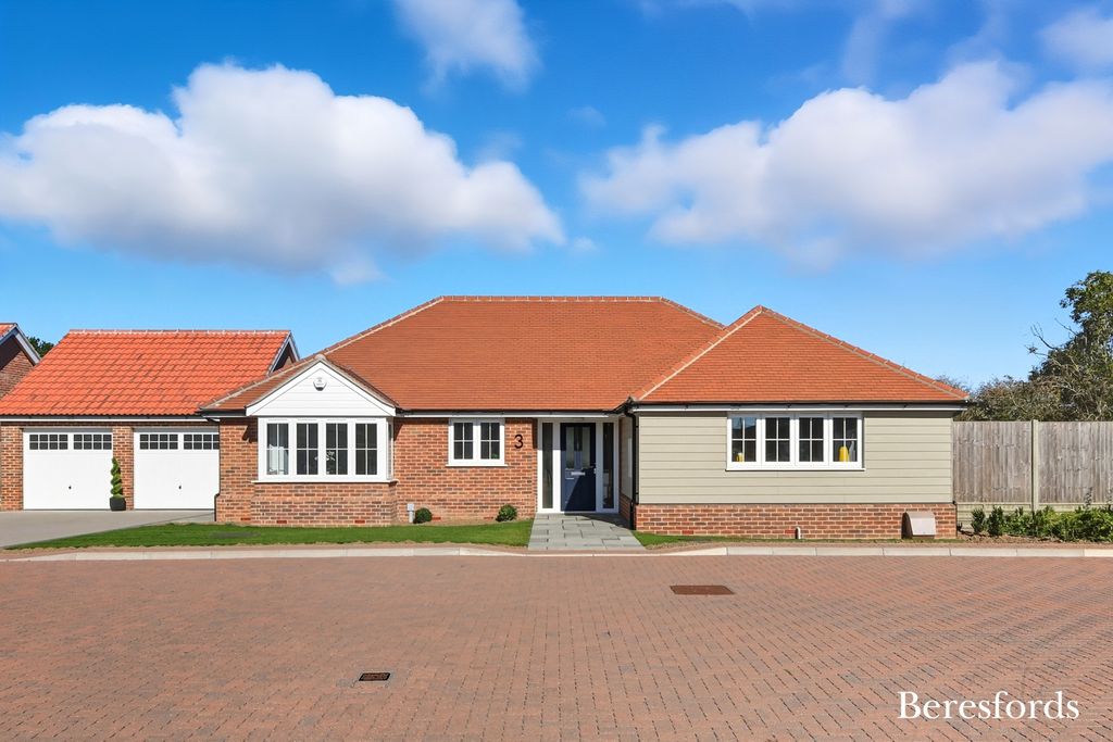 Property photo 1 of 23 Front