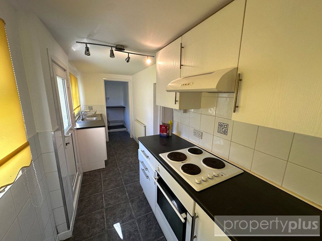 Property photo 3 of 10 Picture No. 06