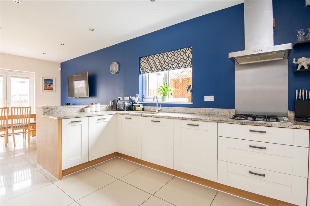 Additional image 7 of 4 bed detached house for saleHollington Close, Leyland PR25
