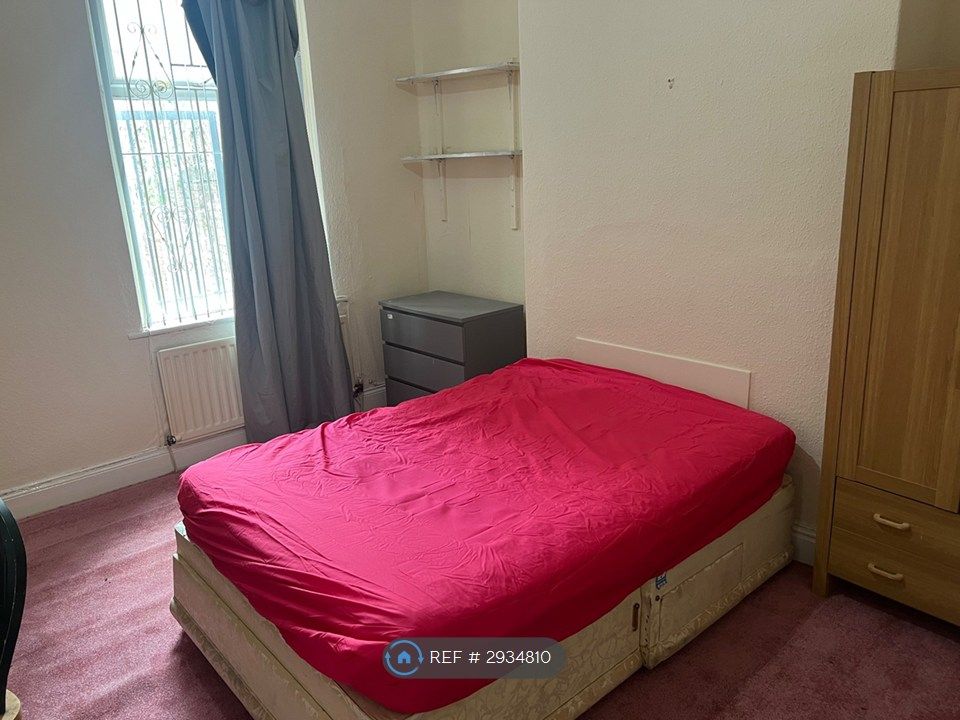 Property photo 1 of 1