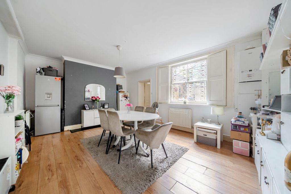 Property photo 3 of 11 1495477-5-6A60924...