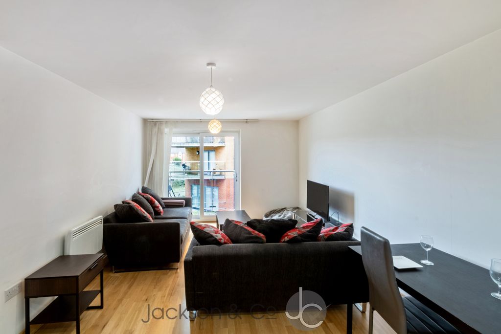 Property photo 2 of 5 1