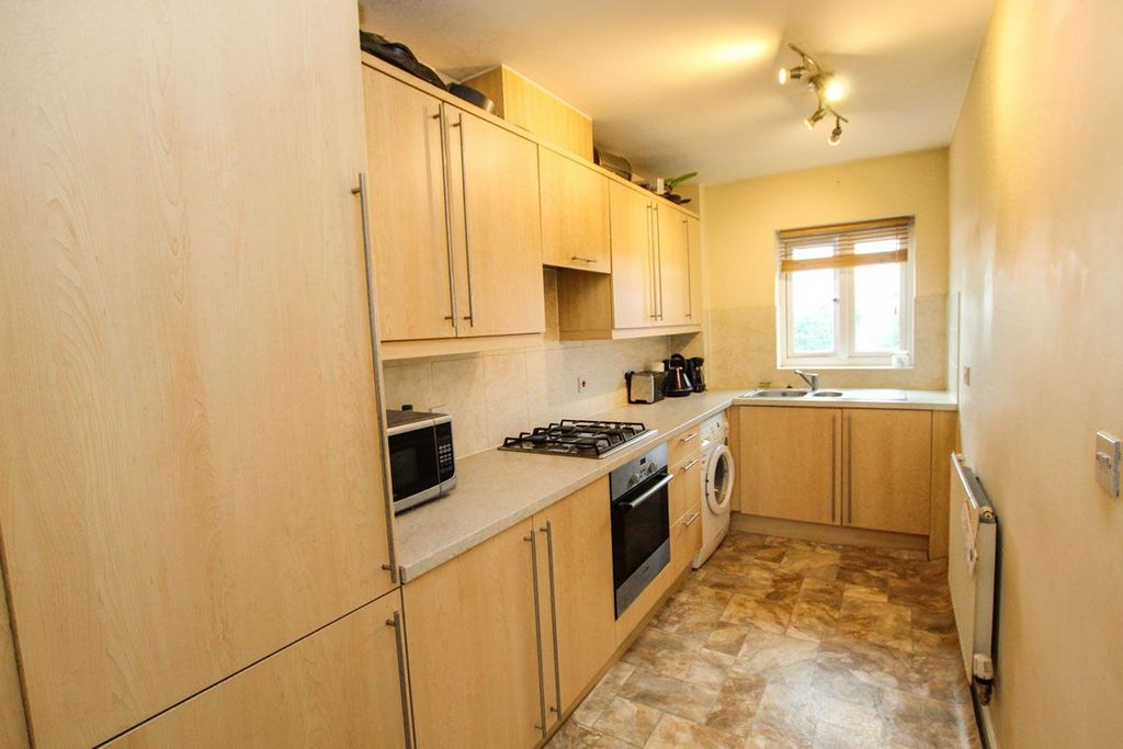 Property photo 3 of 9