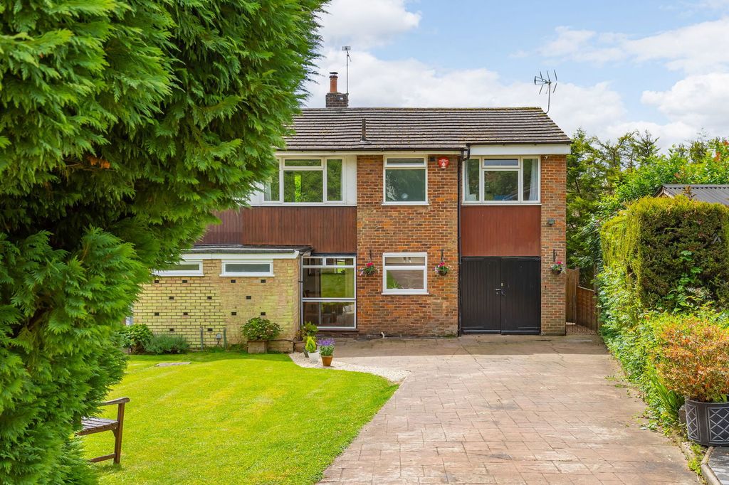 Property photo 1 of 21