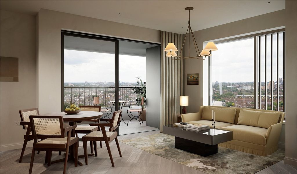 Property photo 3 of 20 Living Dining Room
