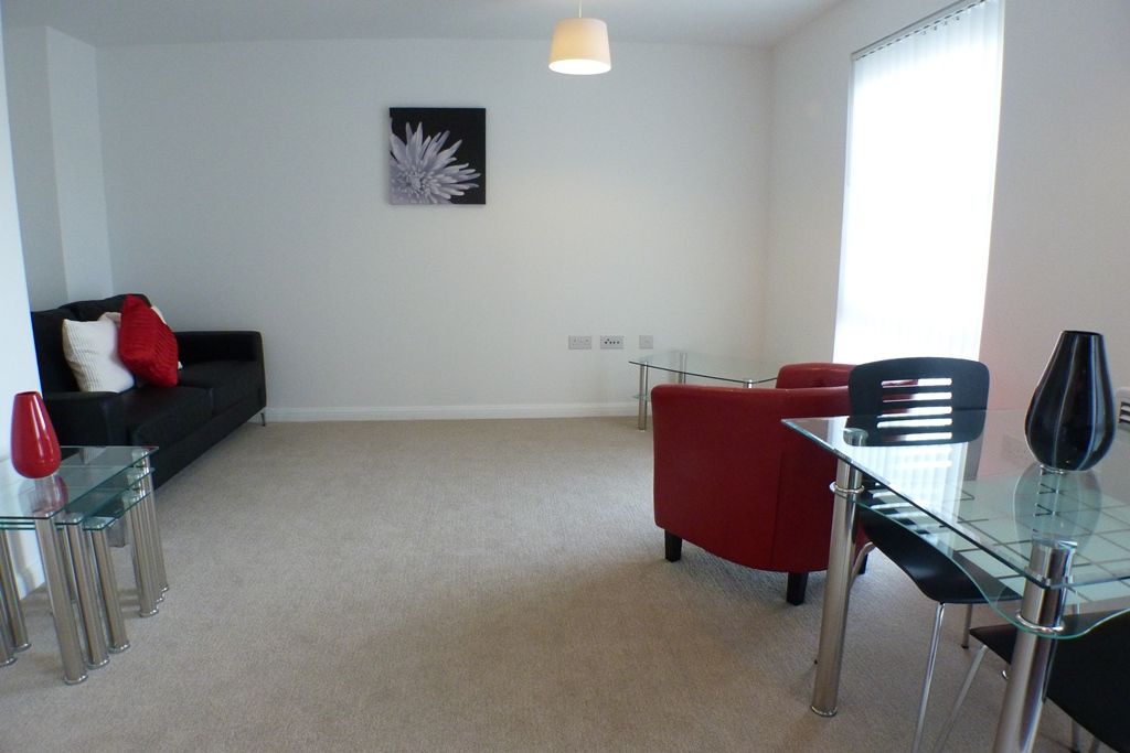 Property photo 3 of 11