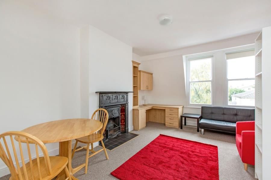 Property photo 3 of 5