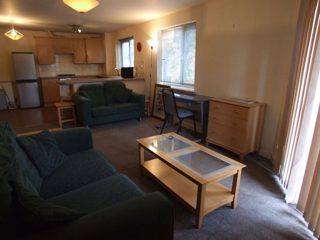 Property photo 3 of 9 Photo 3