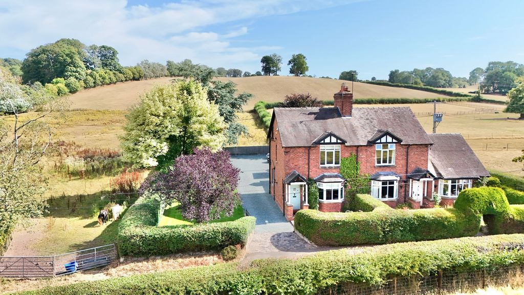 Property photo 1 of 34