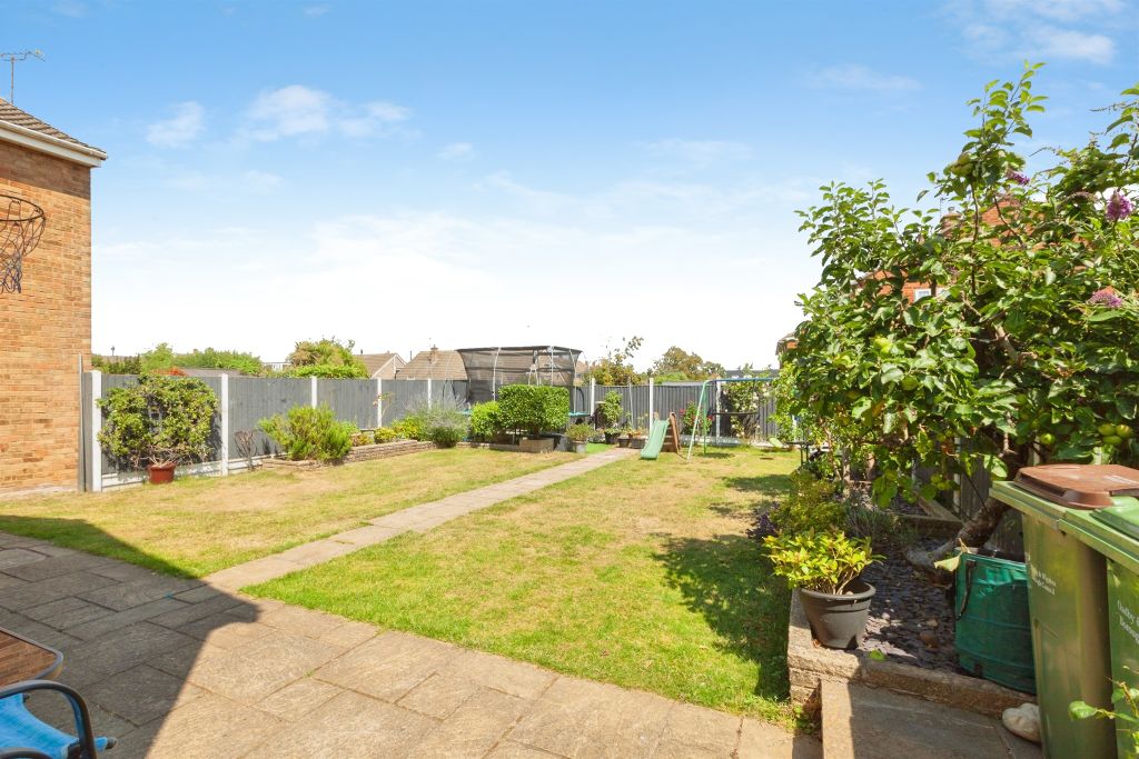 Property photo 2 of 18