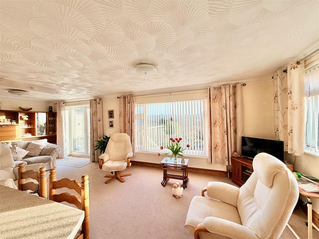 Property photo 3 of 18 Img_1701.Jpeg