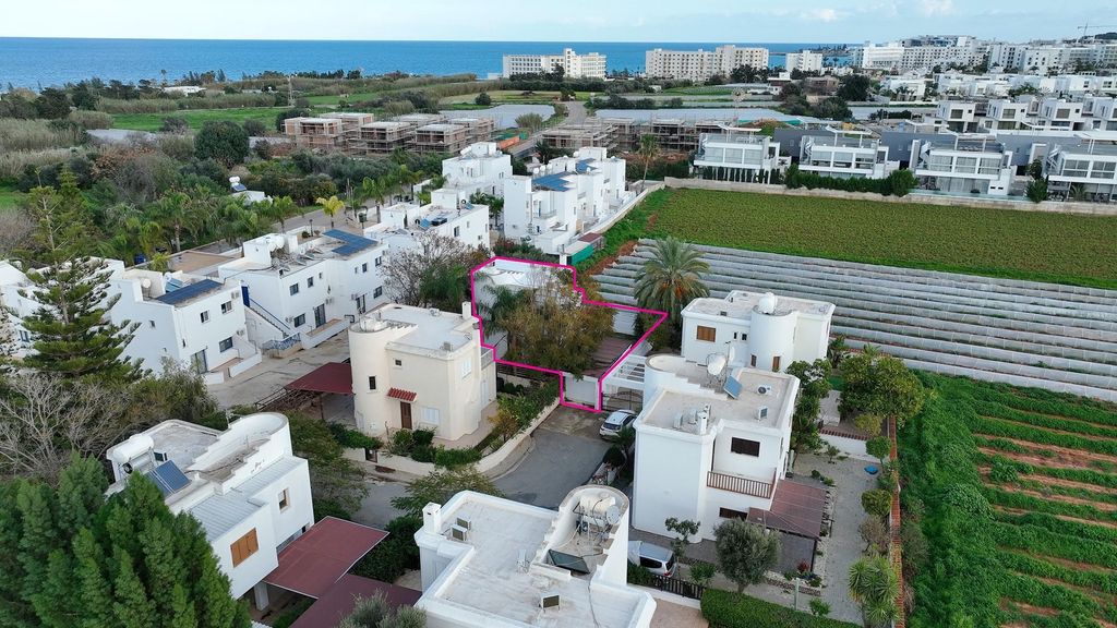 Property photo 1 of 27