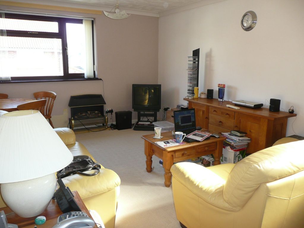 Property photo 2 of 3 Photo 02