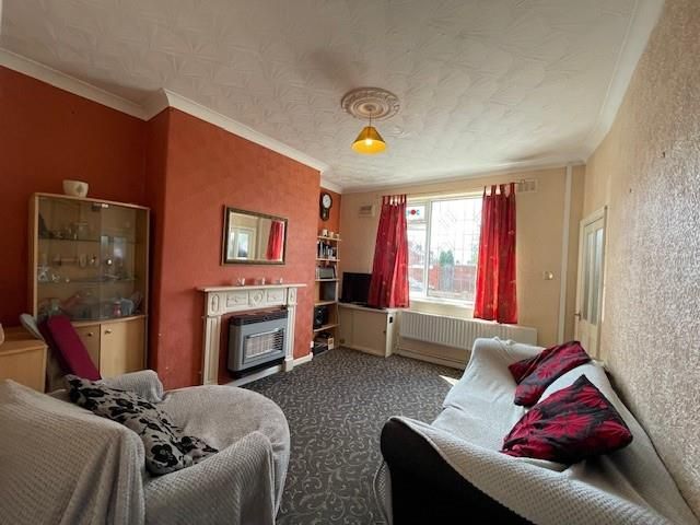 Property photo 2 of 13 Lounge1.Jpg