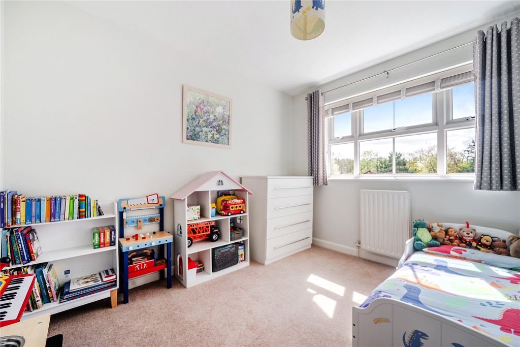 Additional image 17 of 4 bed detached house for saleHaslemere, Surrey GU27