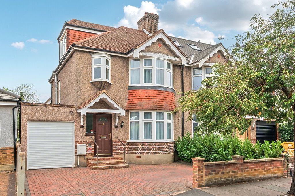 Property photo 1 of 22 Picture No. 23