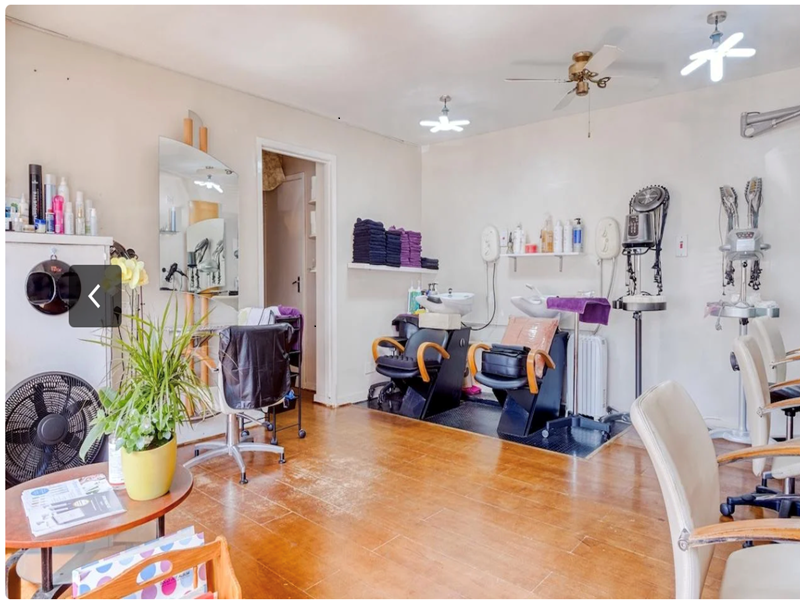 Property photo 1 of 3