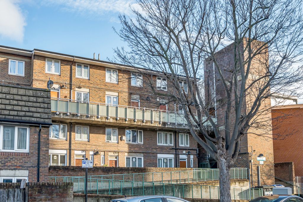 Property photo 1 of 22 1400299-1-696A3d6...