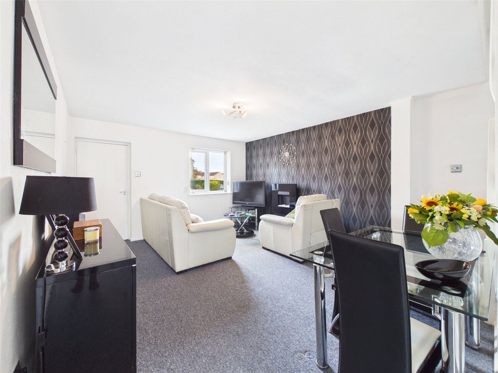 Property photo 2 of 10 Picture No. 03