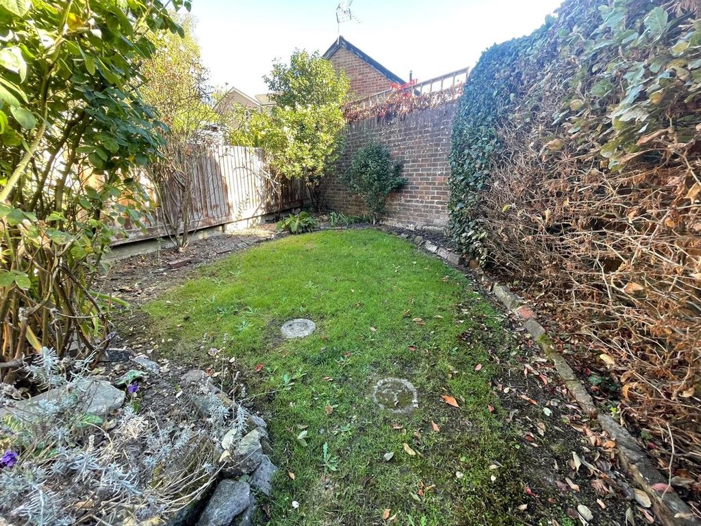 Property photo 3 of 12 Back Garden Original.Jpeg