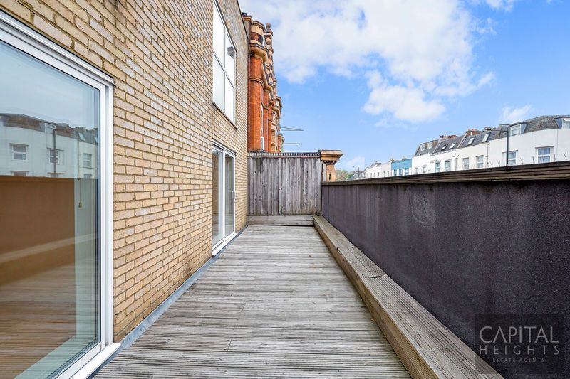 Property photo 2 of 16 Photo 2