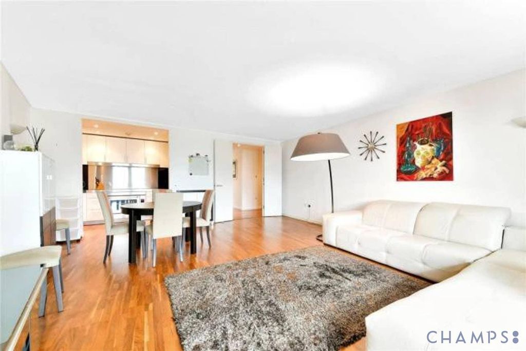 Property photo 2 of 9 Gallery