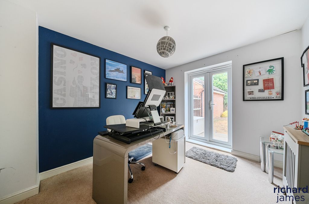 Property photo 2 of 14 771Afc0Dd000403d8d38E0Be72E8c1A6