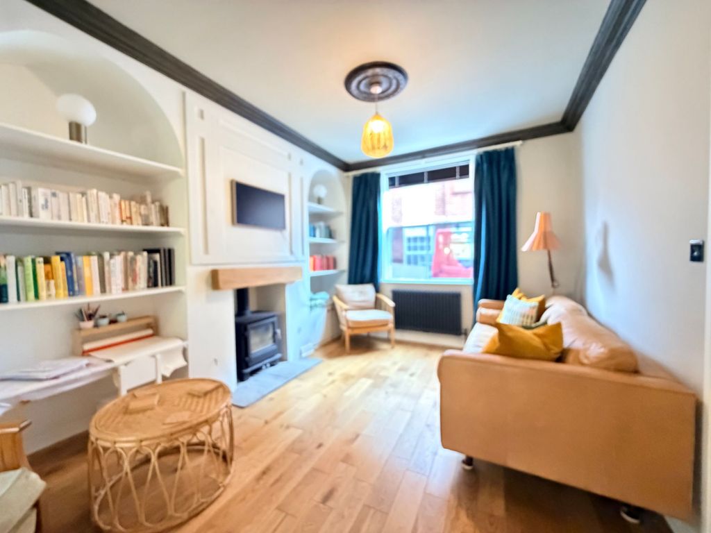 Property photo 3 of 26