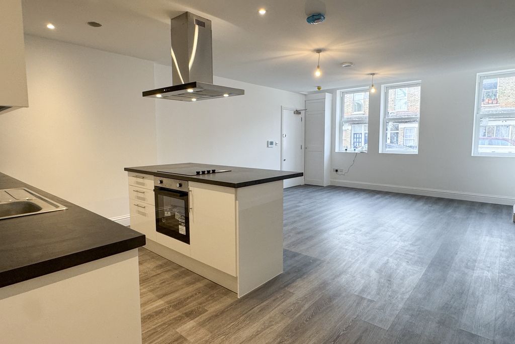 Property photo 2 of 9 2.Jpg