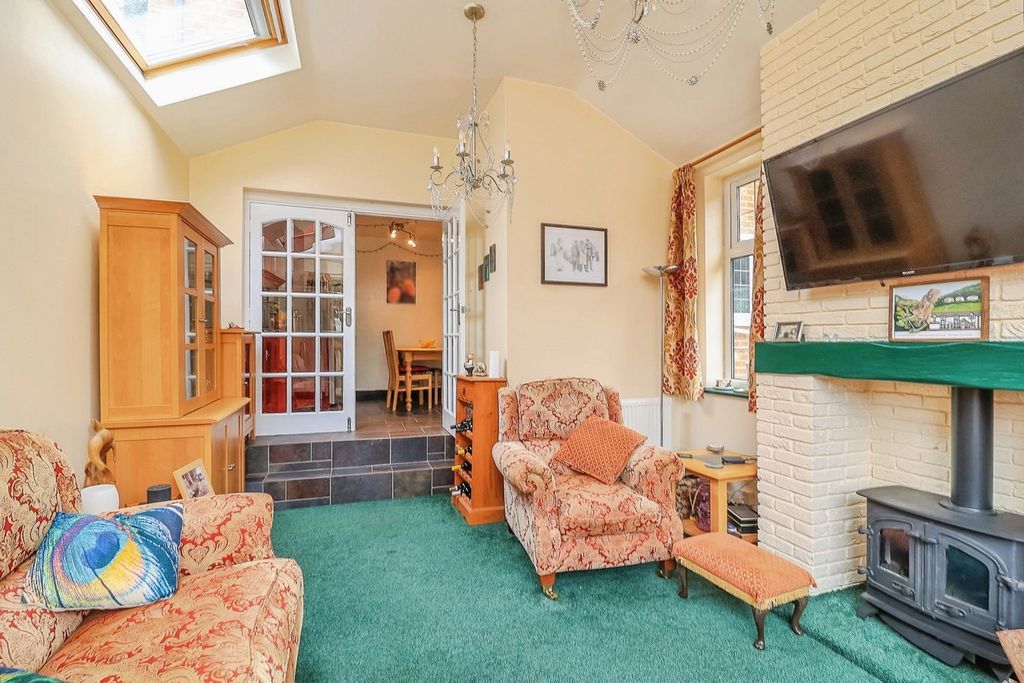 Property photo 3 of 30