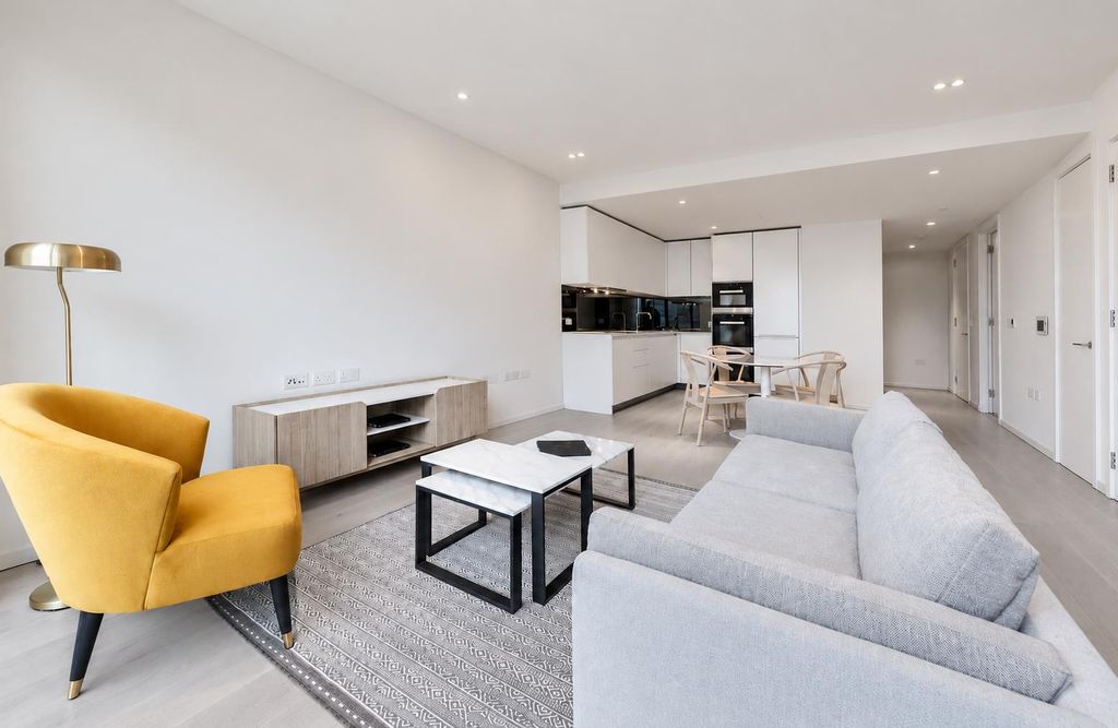 Property photo 1 of 5 1