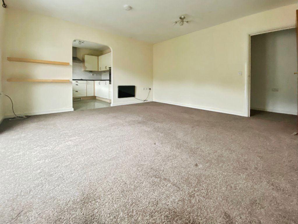 Property photo 3 of 5