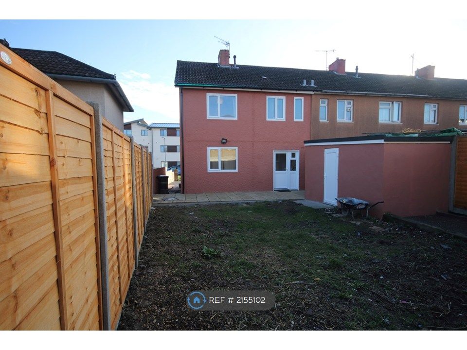 Property photo 3 of 12